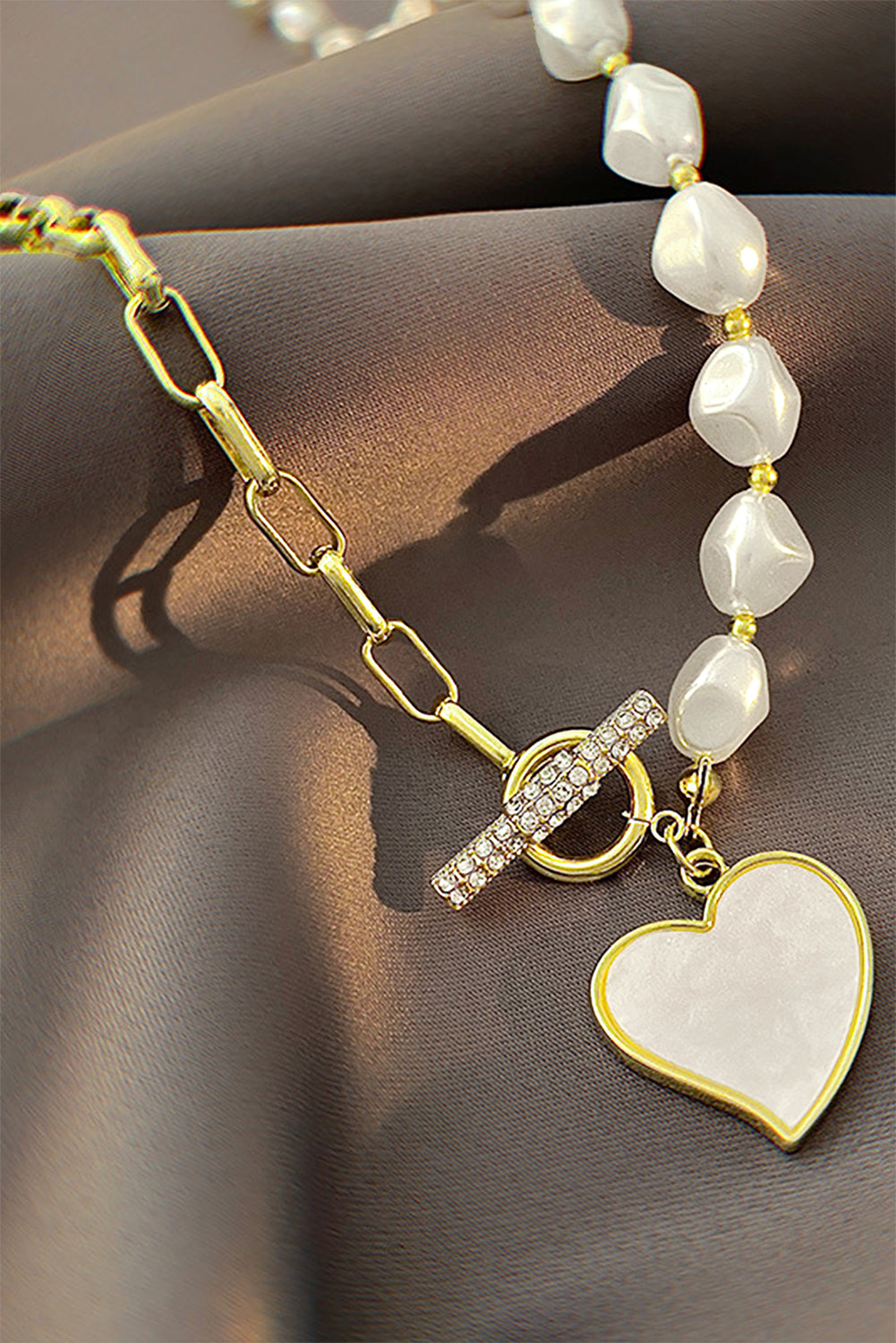 Gold Heart Shape Pendant Rhinestone Decor Pearl Chain Necklace